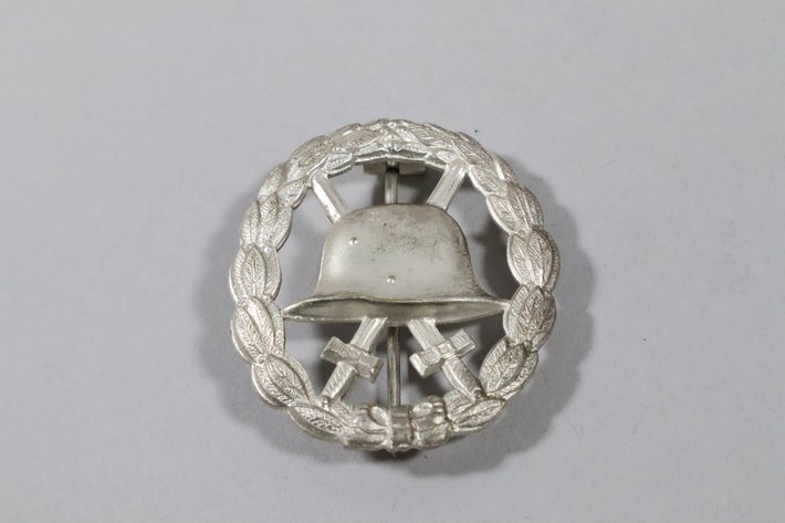 Image for The Great Wars Military Collection Auction