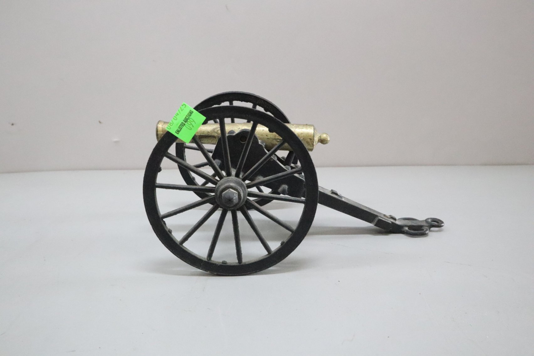 Image for Tinkling Spring Gallery #233