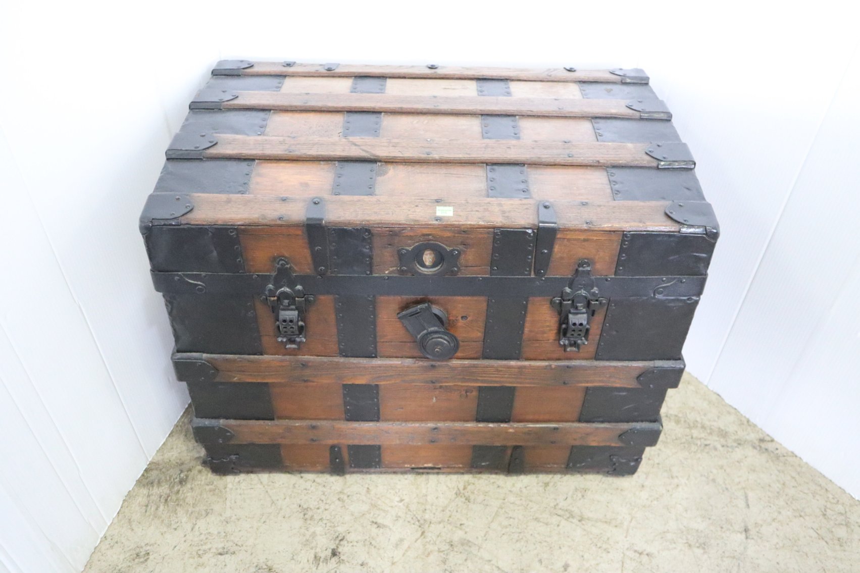 Image for Tinkling Spring Gallery #237