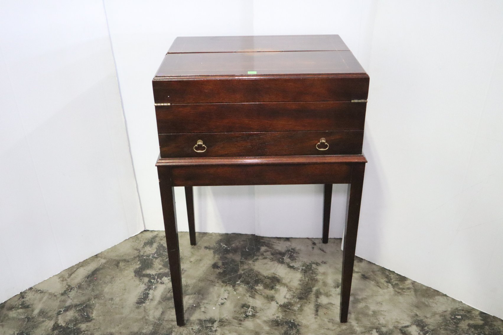 Image for Tinkling Spring Gallery #239