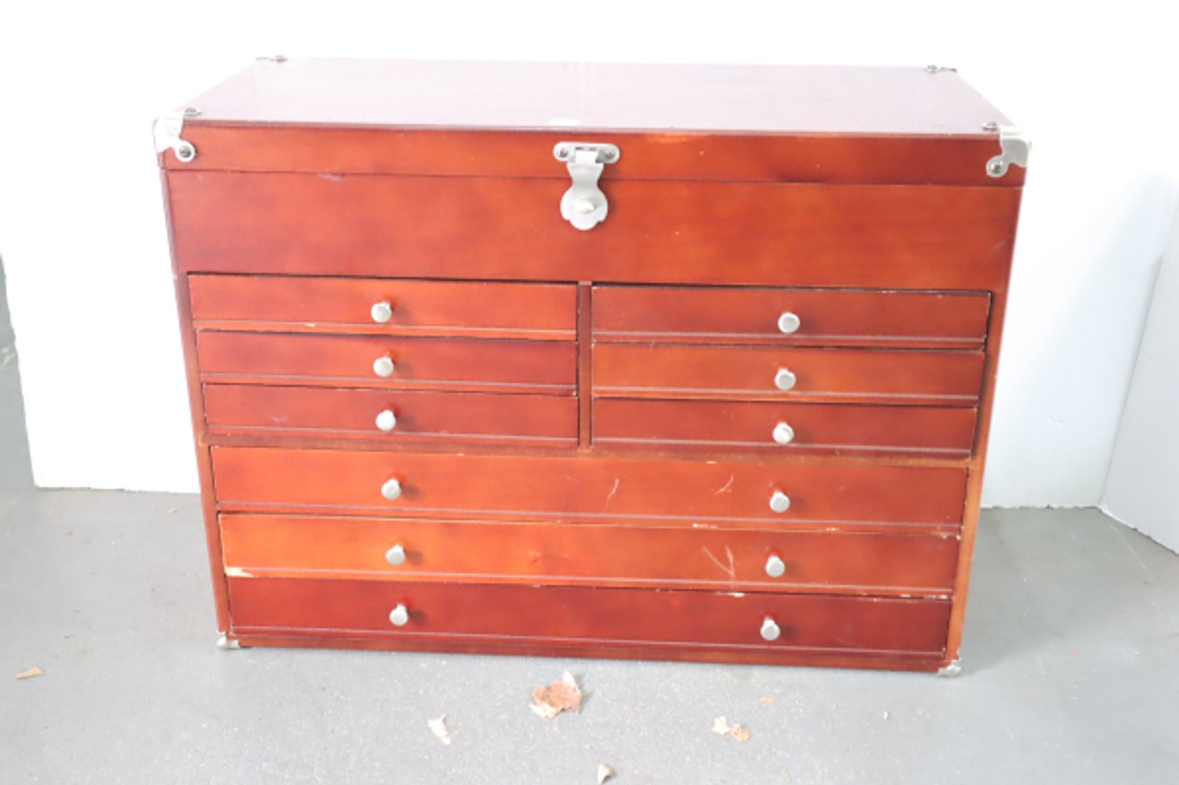 Image for Hidden Treasures Gallery #3142