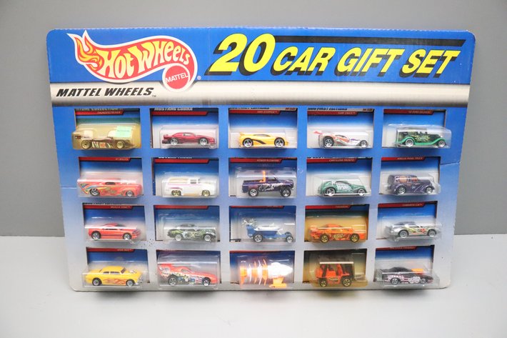 Image for Hidden Treasures Gallery #3143