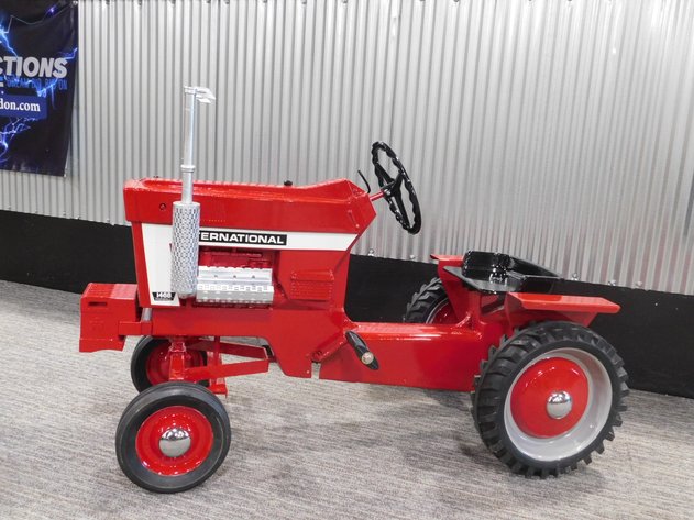 Image for Saturday Dyersville Summer Auction Series