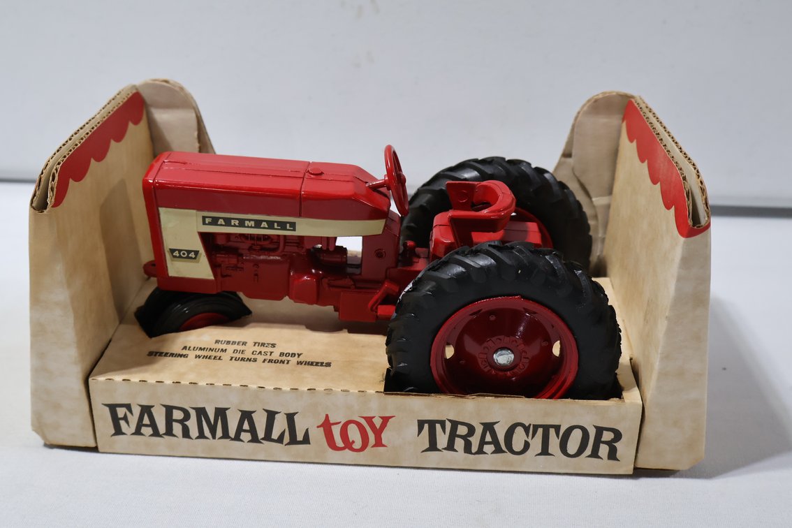 Image for Saturday Dyersville Summer Auction Series