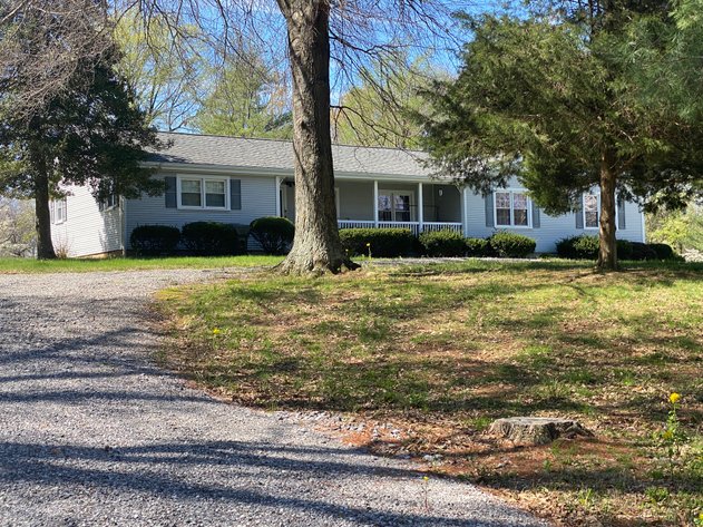 Image for ABSOLUTE ESTATE AUCTION • 9400 Childress Road, West Paducah, KY