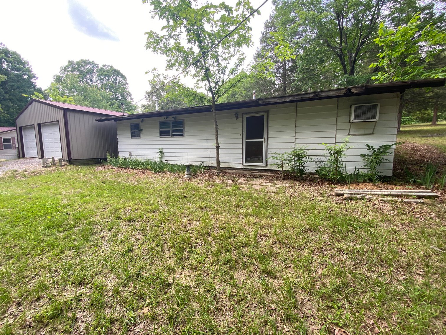 Image for Absolute Estate Auction • 724 Country Road, Grand Rivers, KY