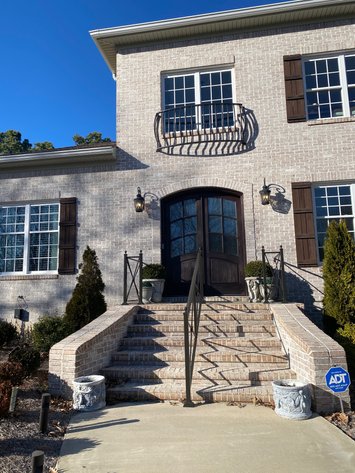 Image for Living Estate Auction-2108 Spindletop Drive, Murray, KY