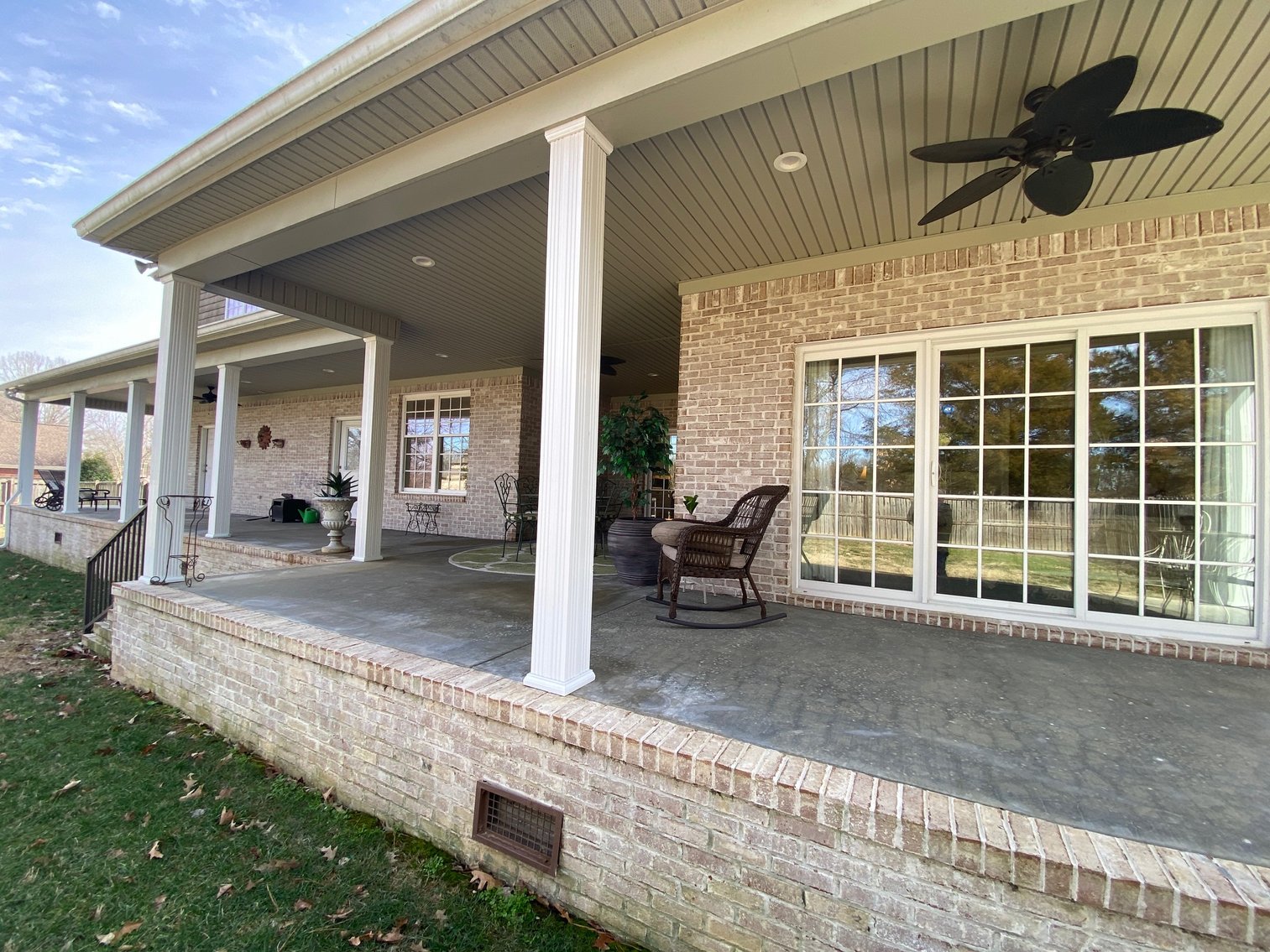 Image for Living Estate Auction-2108 Spindletop Drive, Murray, KY