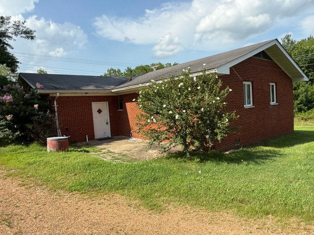 Image for Absolute Auction • 6260 Old Highway 60, Paducah