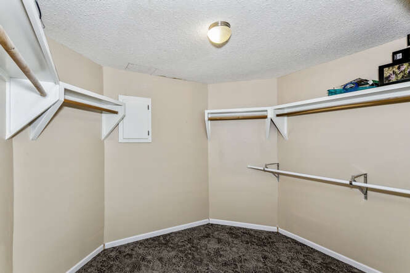 Image for Short Sale Opportunity