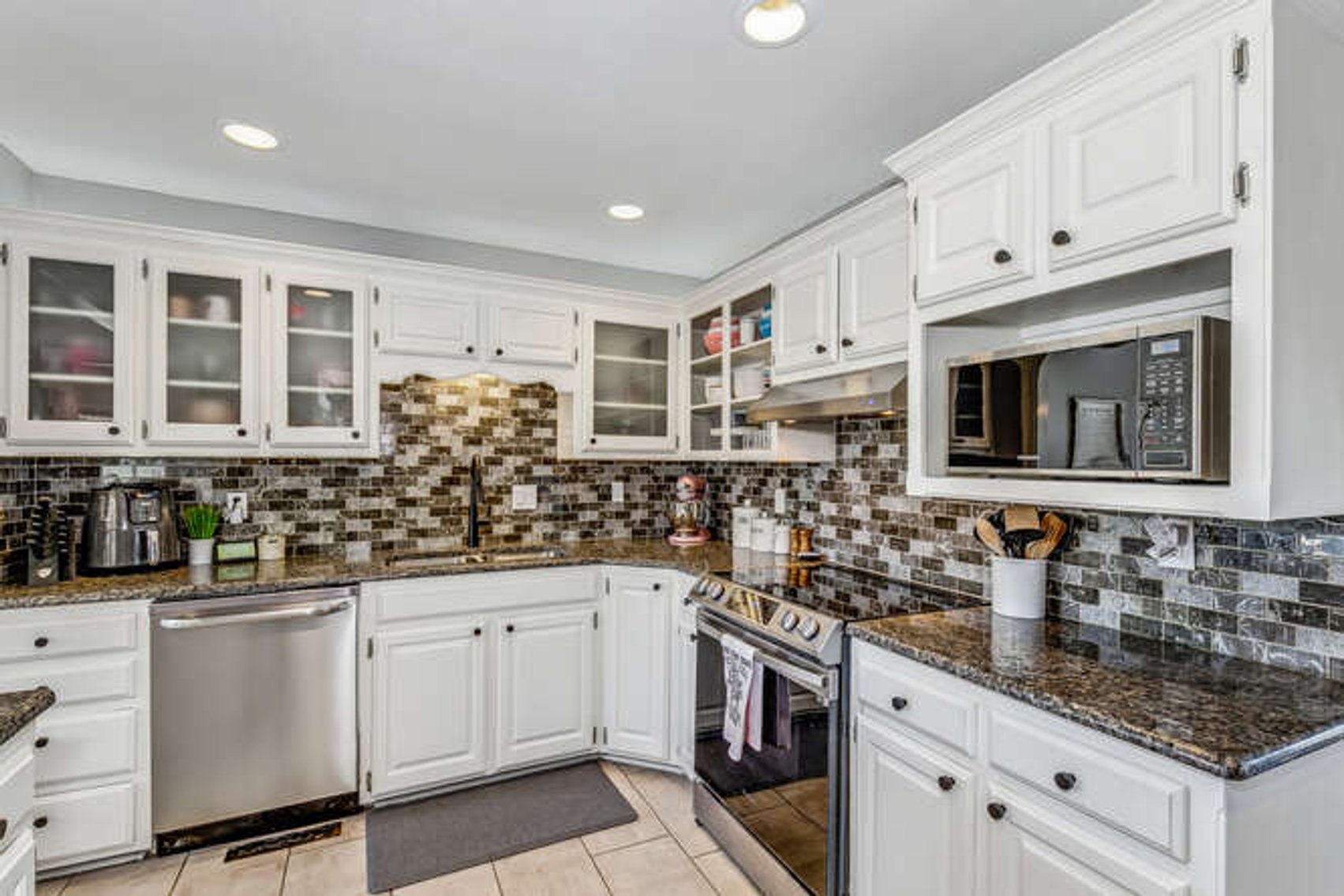 Image for Short Sale Opportunity