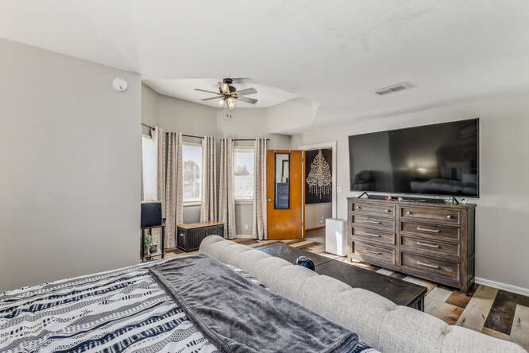 Image for Short Sale Opportunity