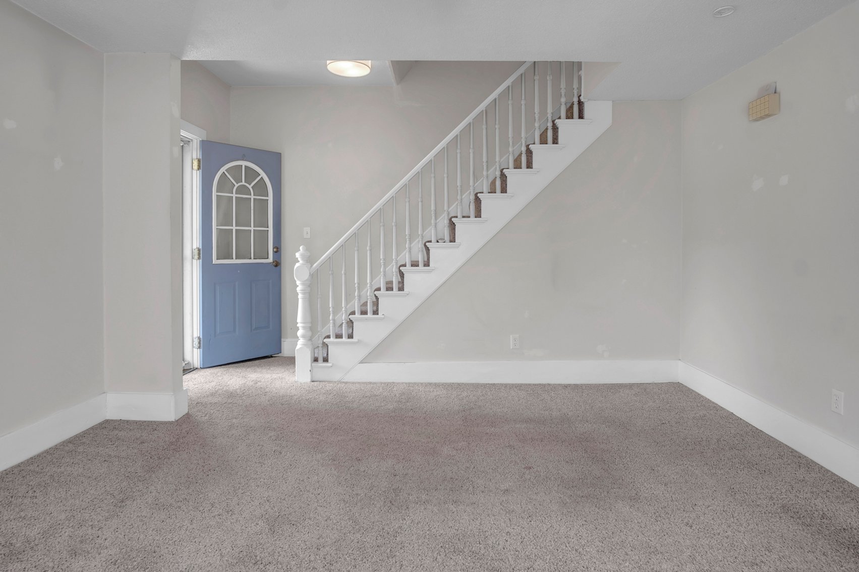 Image for 304 W 12th, Newton