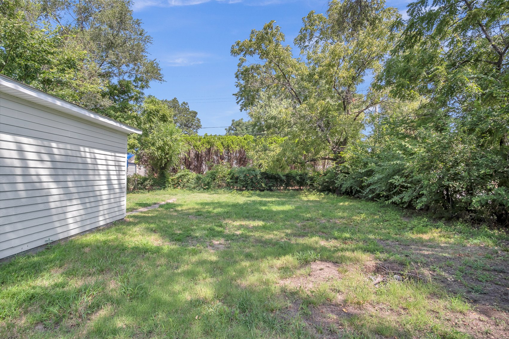 Image for 304 W 12th, Newton