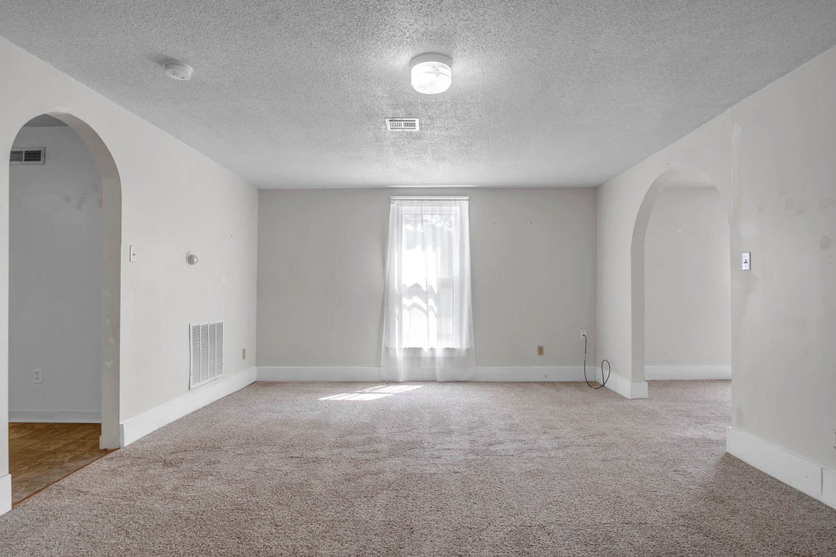 Image for 304 W 12th, Newton