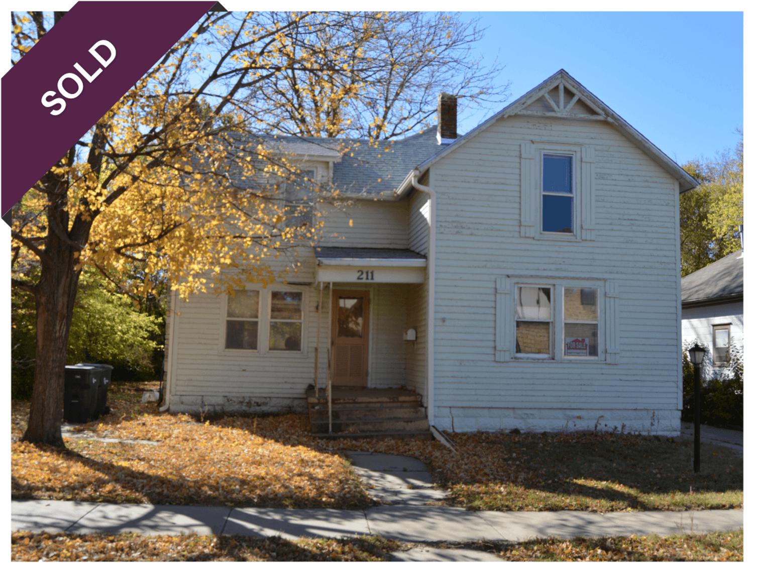 Image for 211 E 4th St