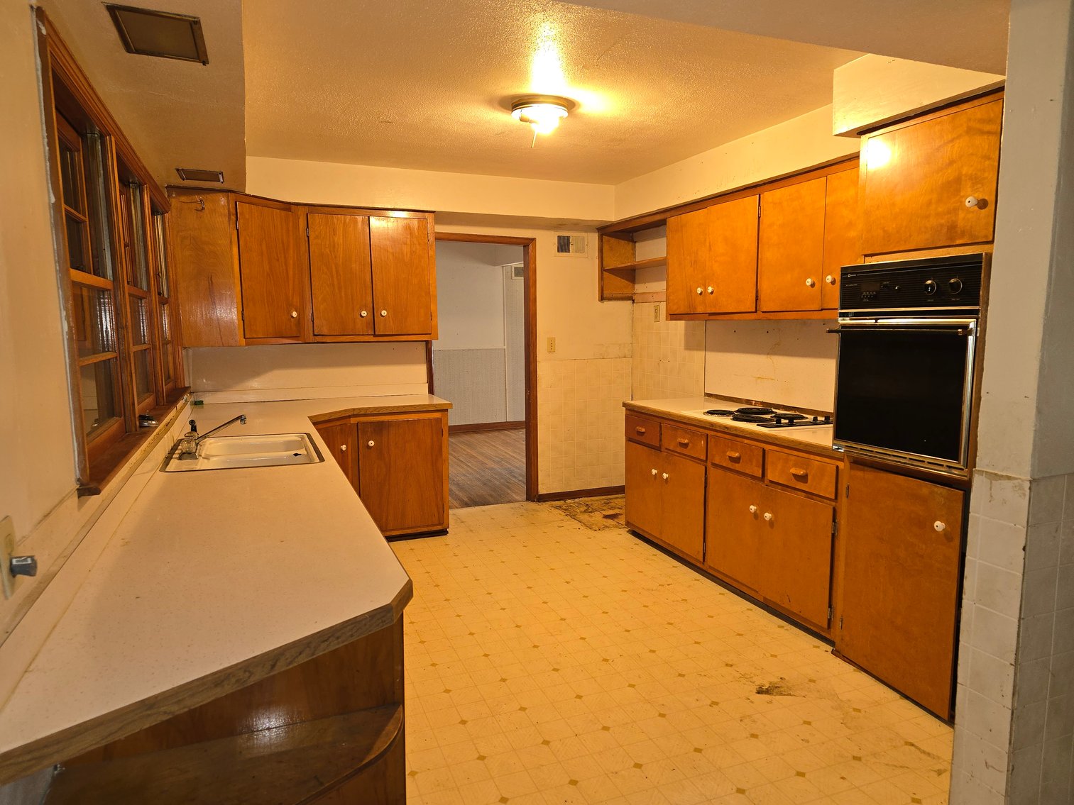Image for 1814 S George Washington Dr