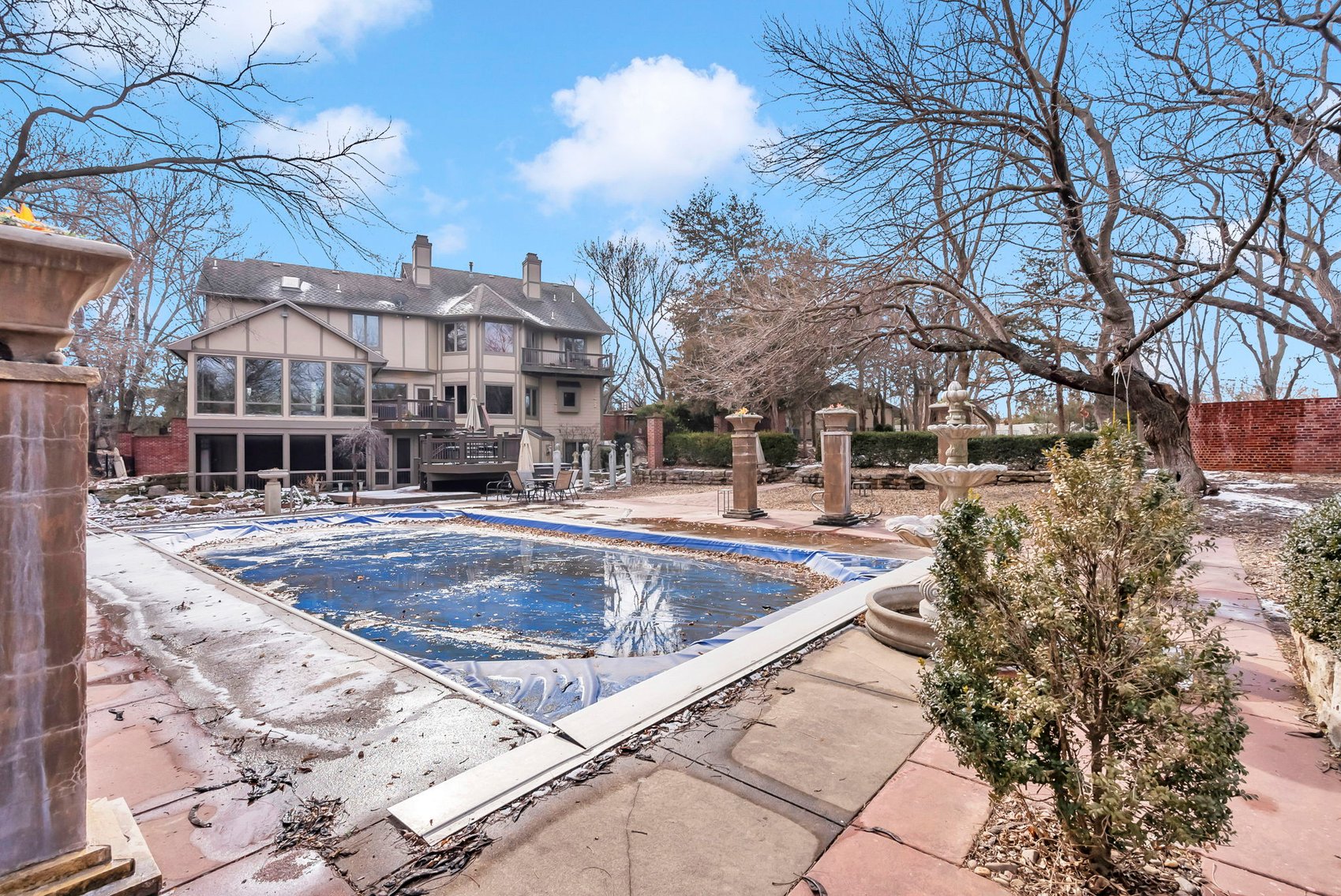 Image for 11110 W. Central Ave