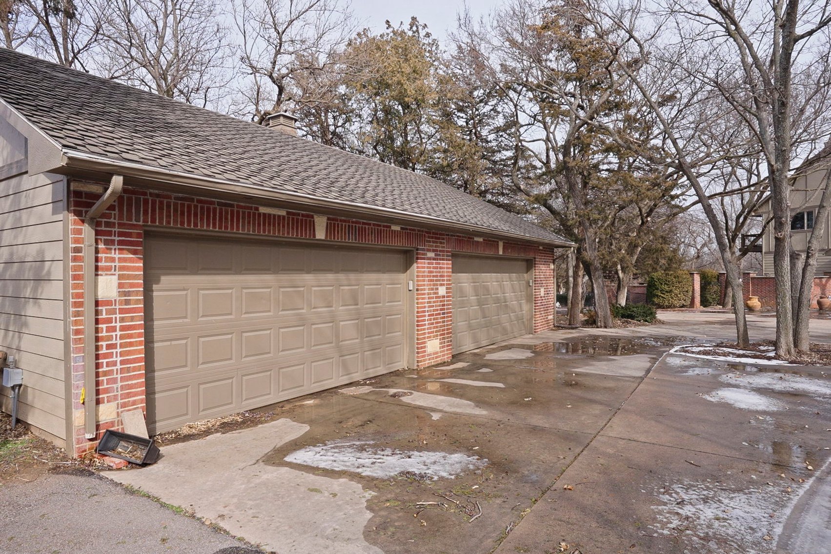 Image for 11110 W. Central Ave