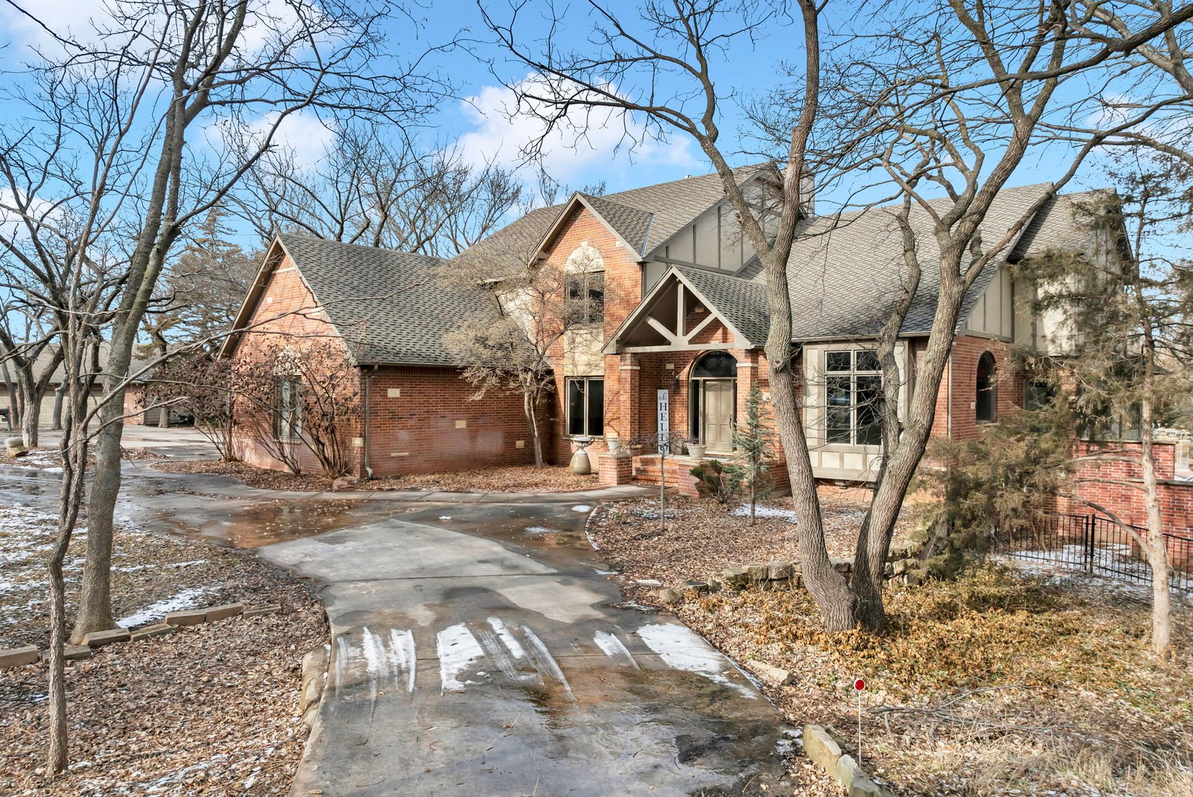 Image for 11110 W. Central Ave