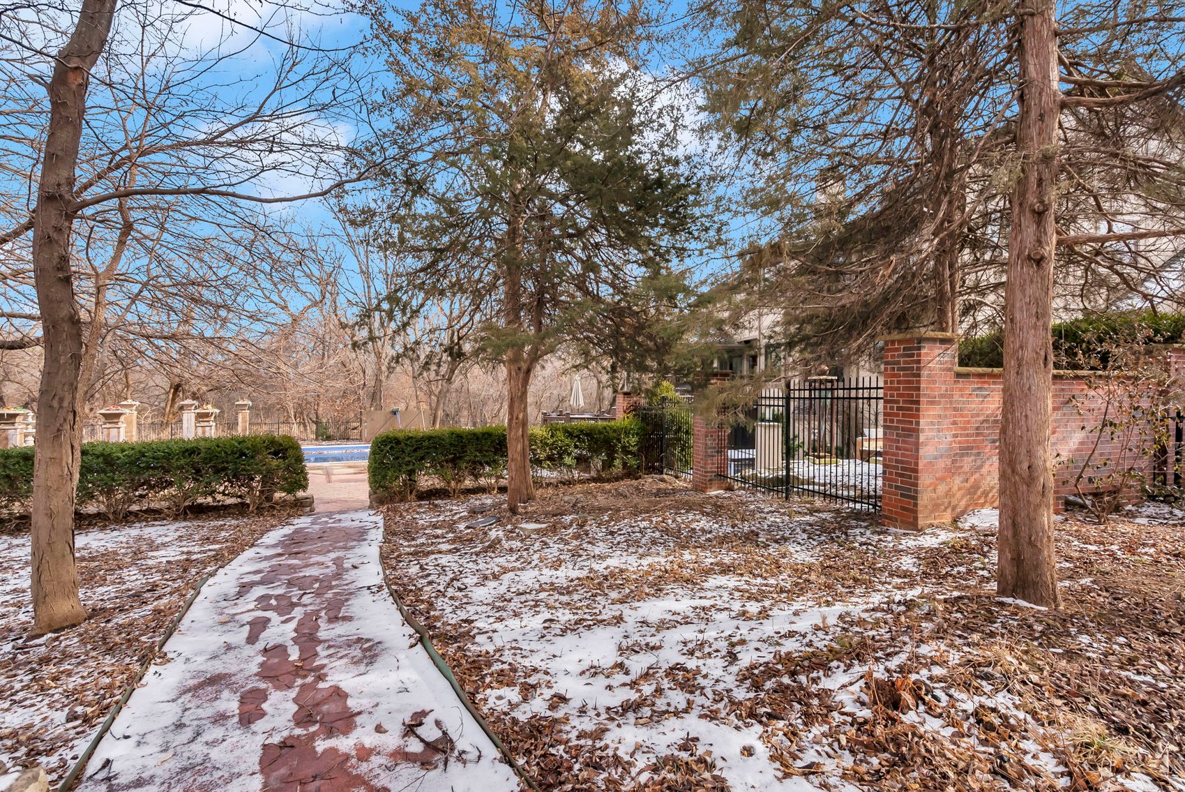 Image for 11110 W. Central Ave