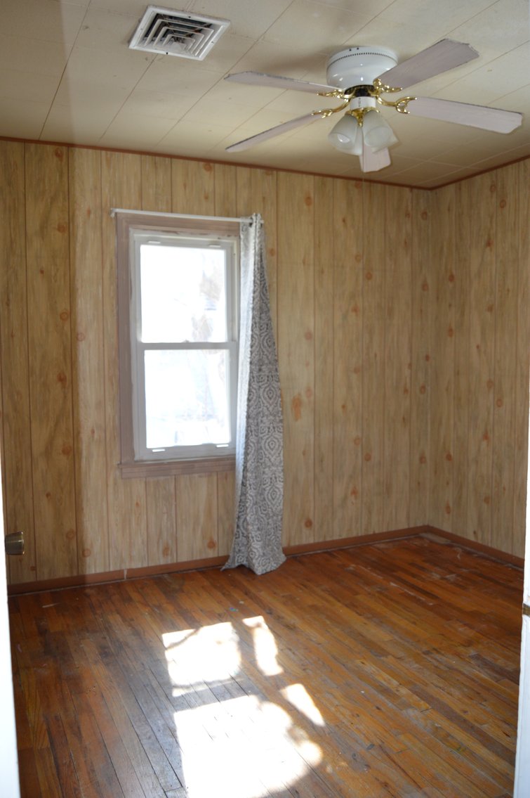 Image for 2243 S Victoria Street
