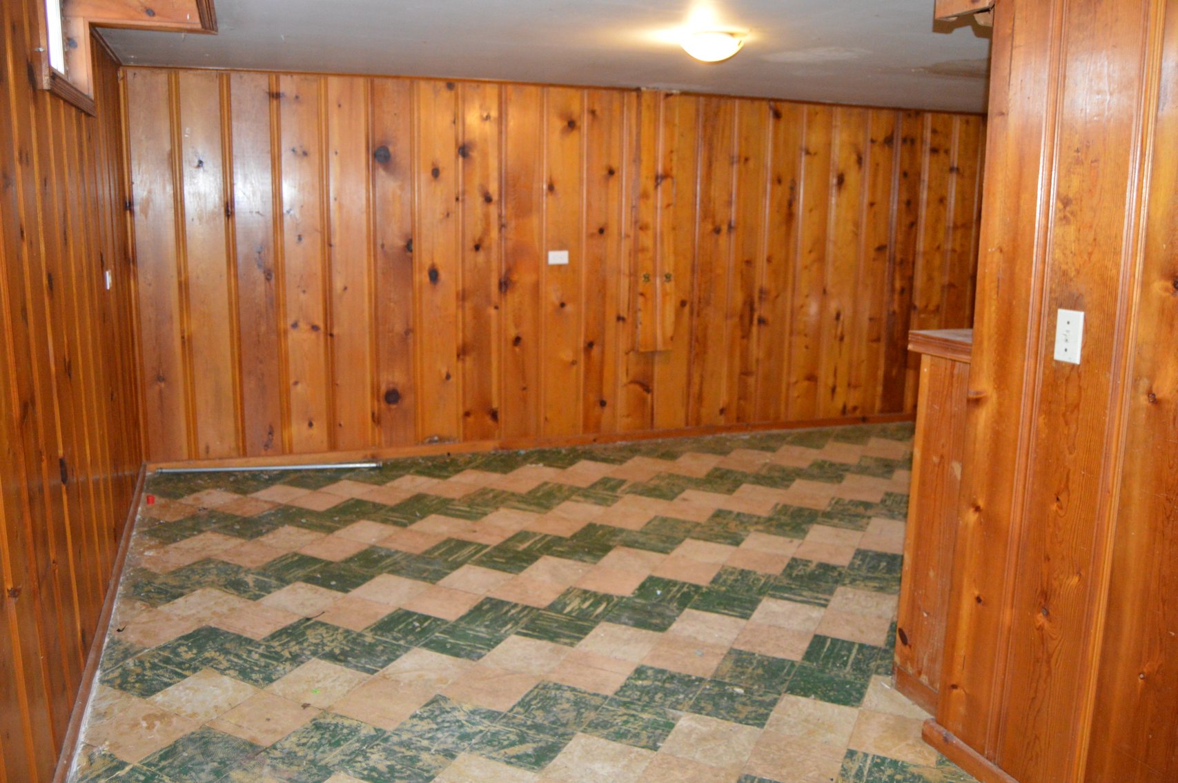 Image for 2243 S Victoria Street