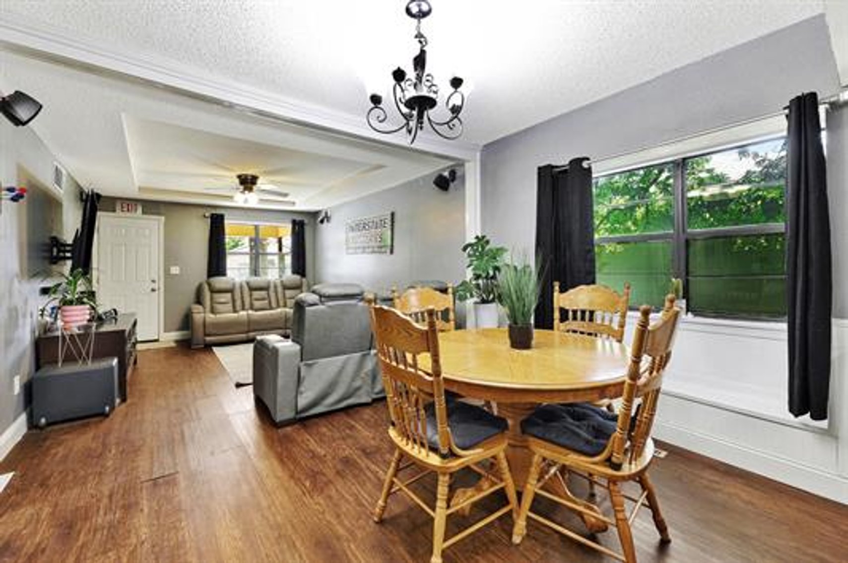 Image for 511 N Madison Ave