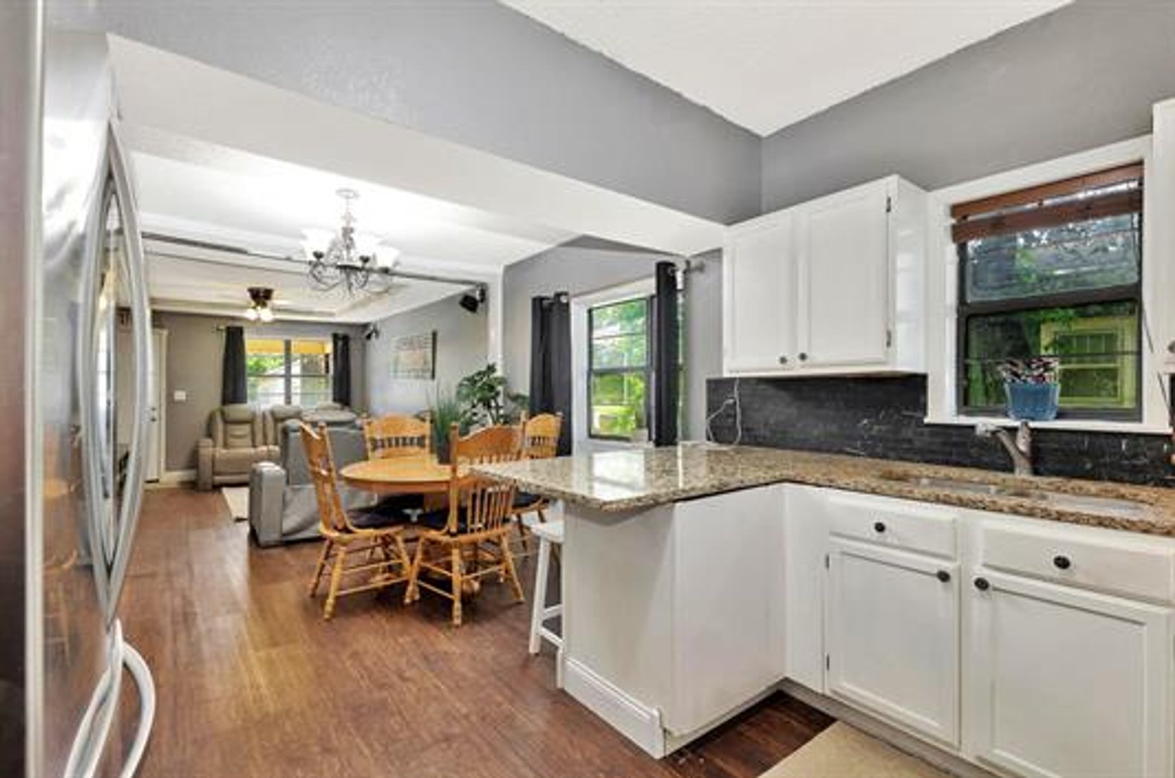 Image for 511 N Madison Ave