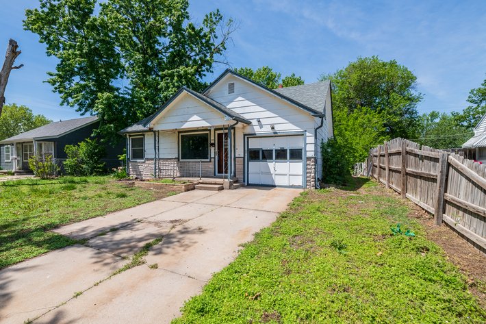 Image for 1833 S Fern Ave