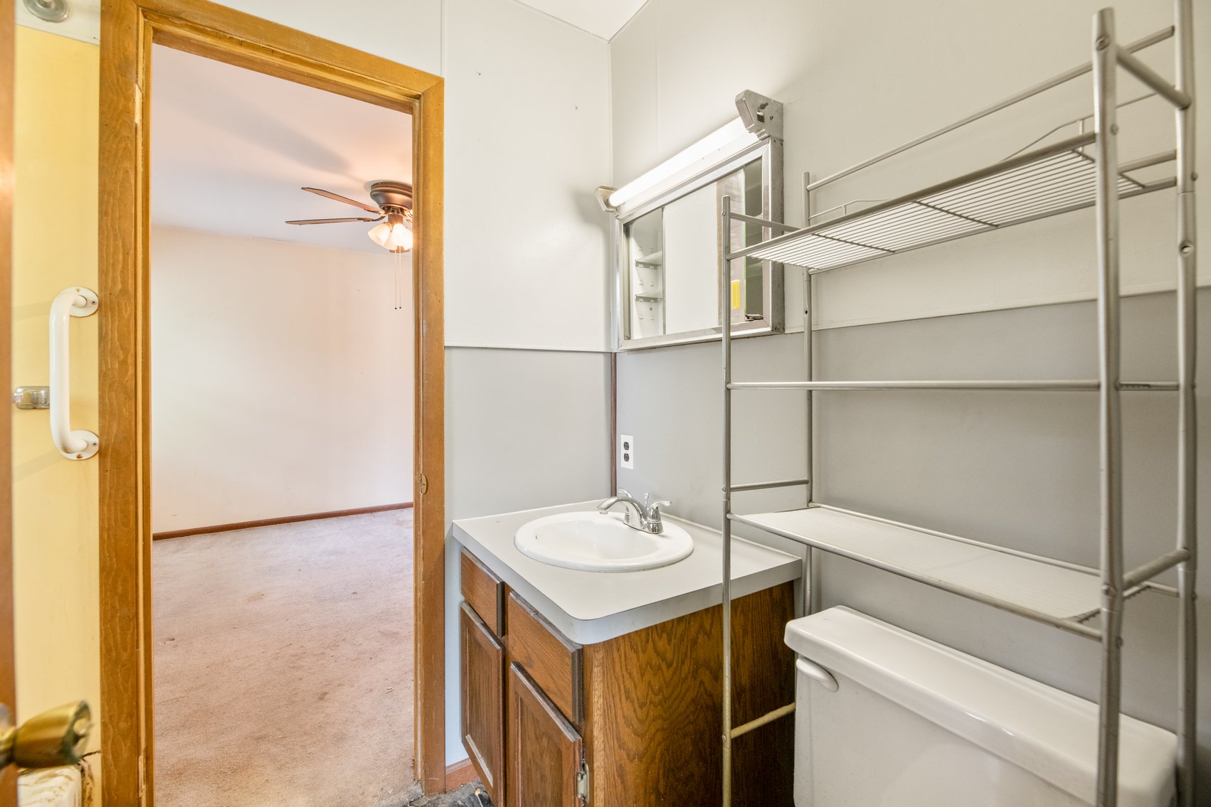 Image for 1833 S Fern Ave