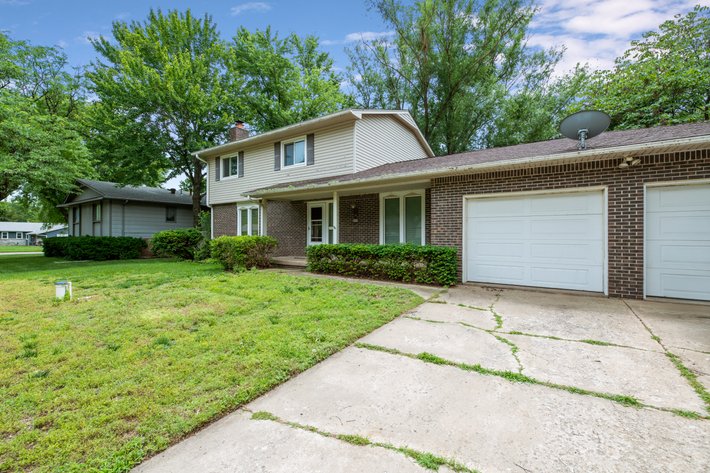 Image for 9315 W Thurman