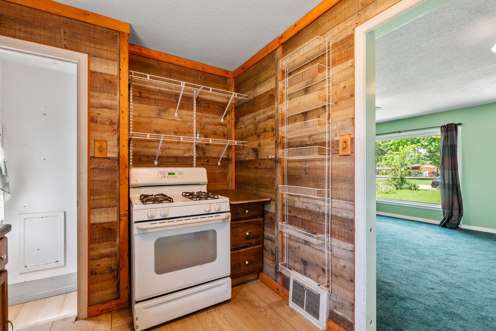 Image for 128 N Evergreen Ln