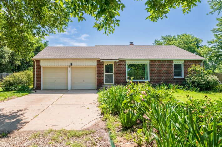Image for 128 N Evergreen Ln