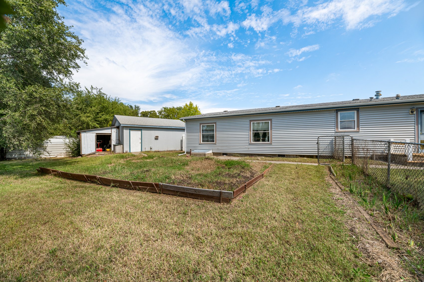 Image for 4613 S Edwards