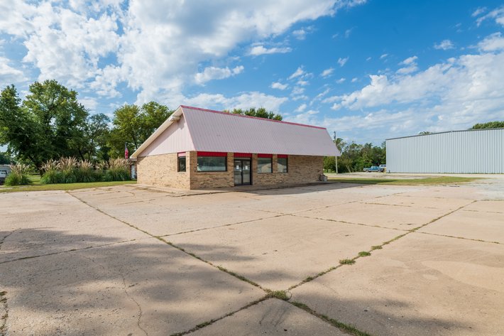 Image for 308 W Main Street, Oxford