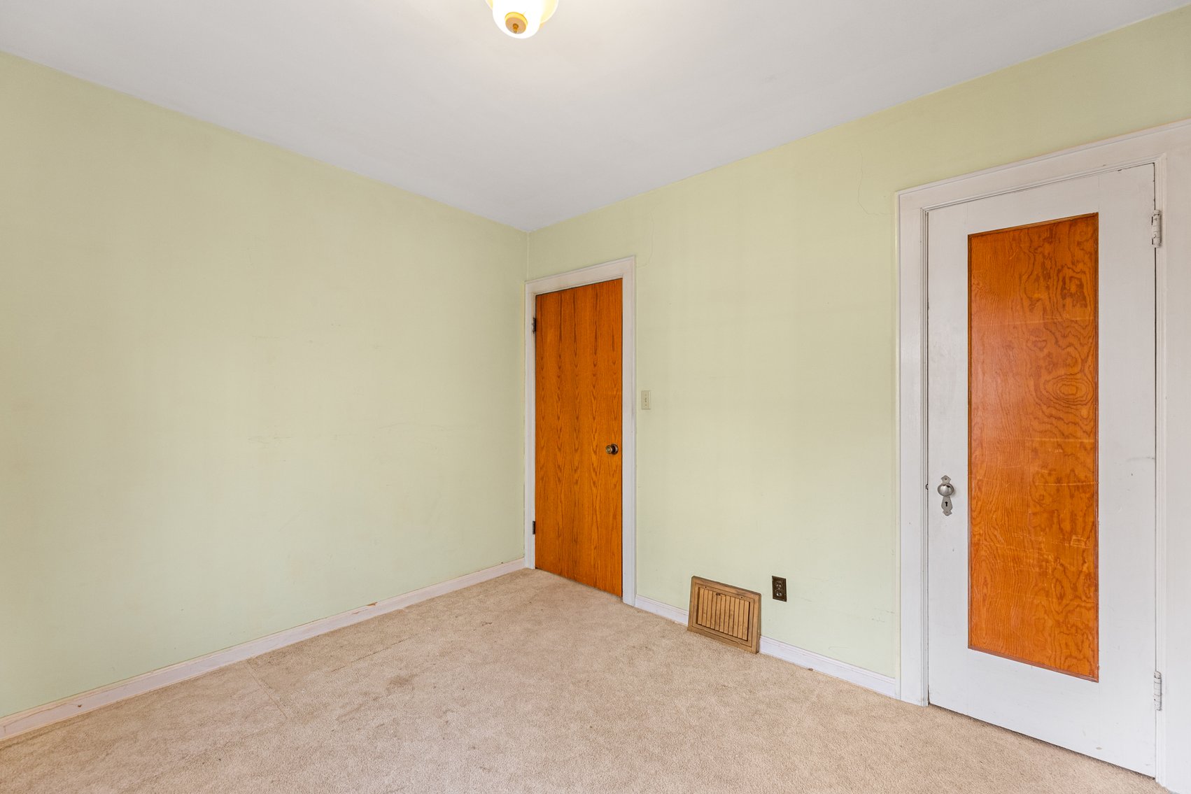 Image for 751 S Lorraine