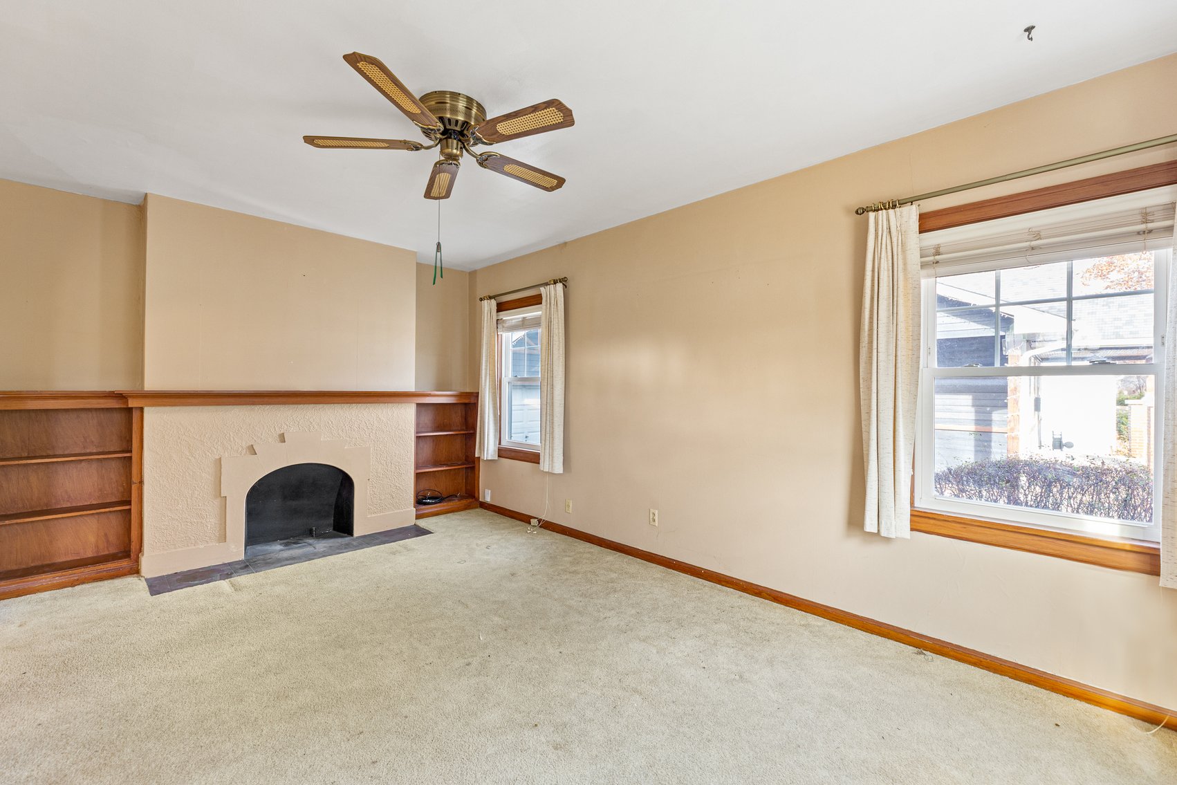 Image for 751 S Lorraine