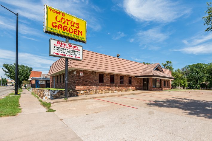 Image for 822 S Broadway