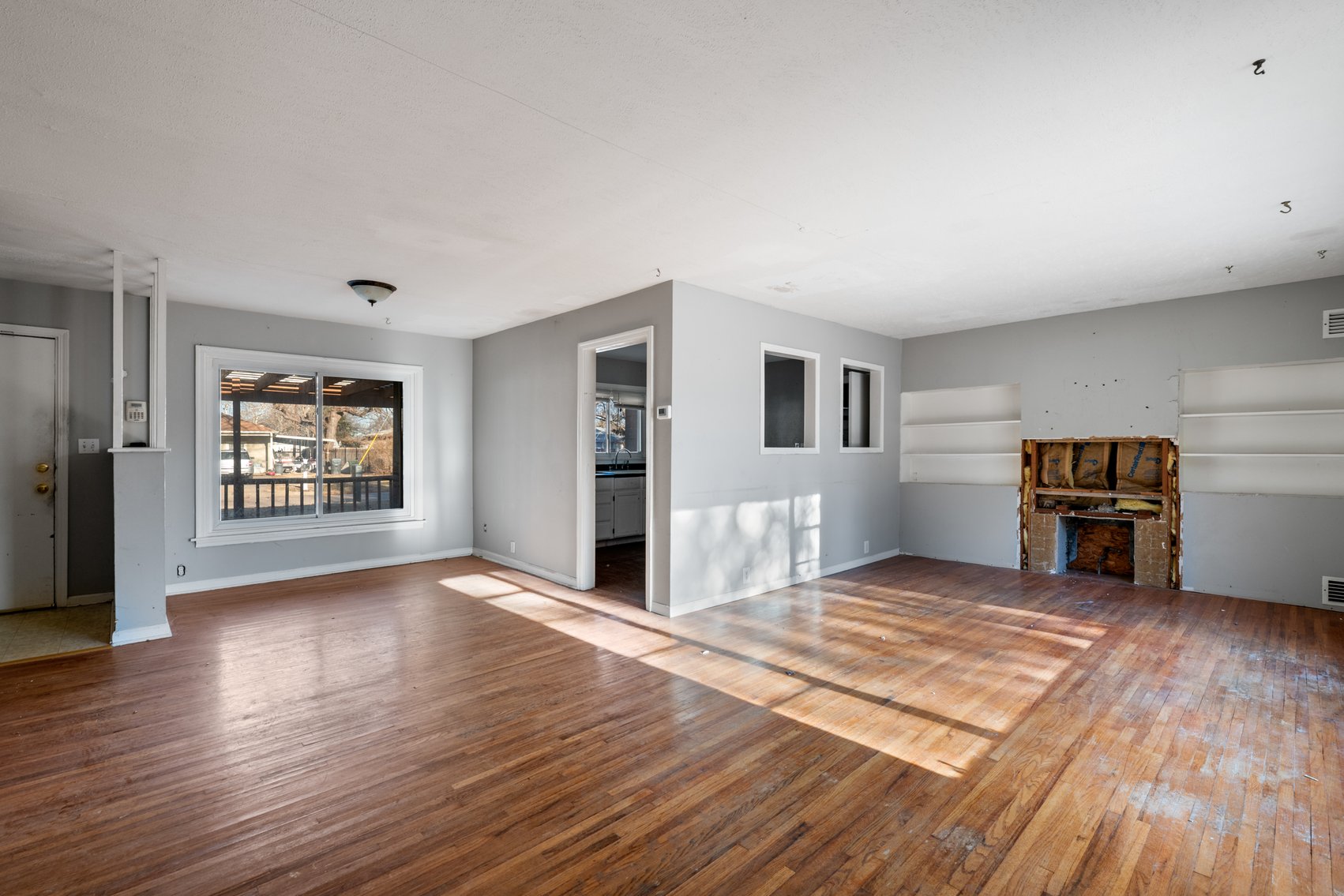 Image for 2815 E. Glen Oaks Dr.