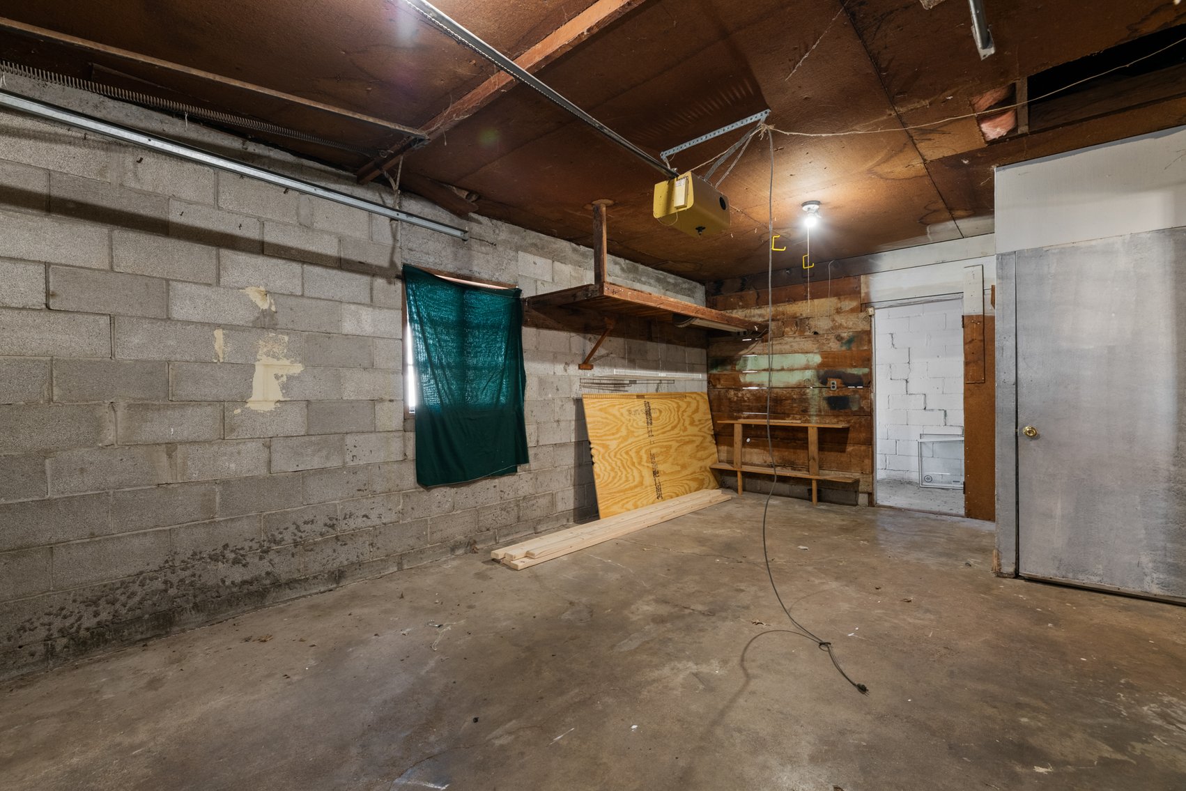 Image for 2815 E. Glen Oaks Dr.