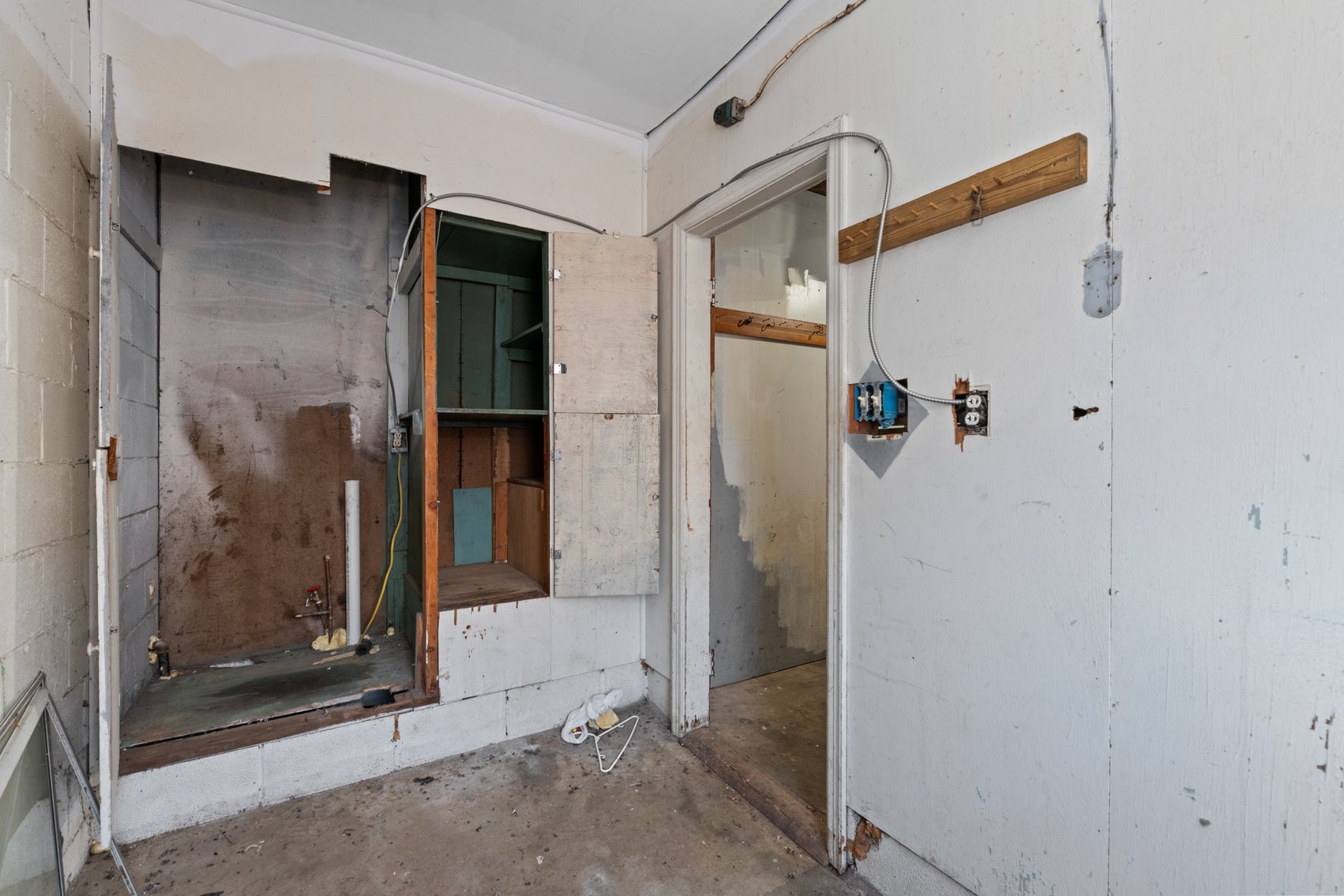 Image for 2815 E. Glen Oaks Dr.