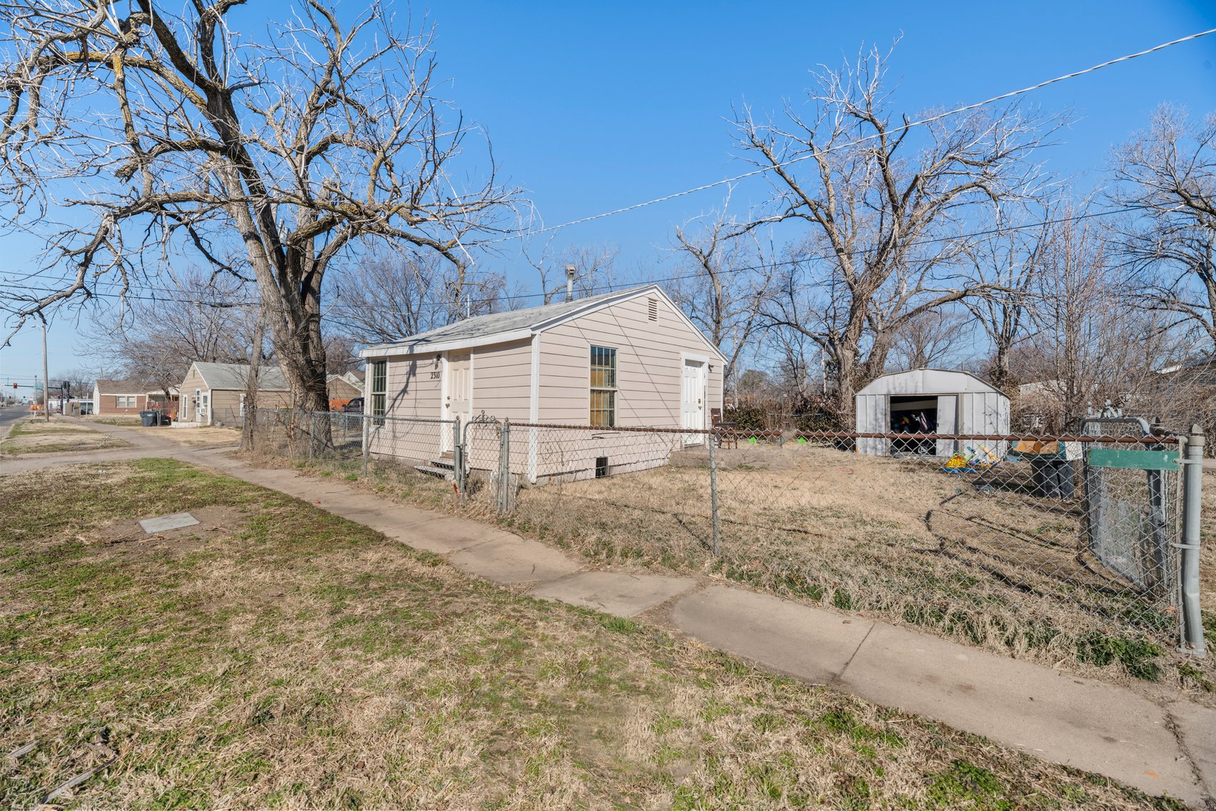 Image for 1533 S Saint Clair Ave