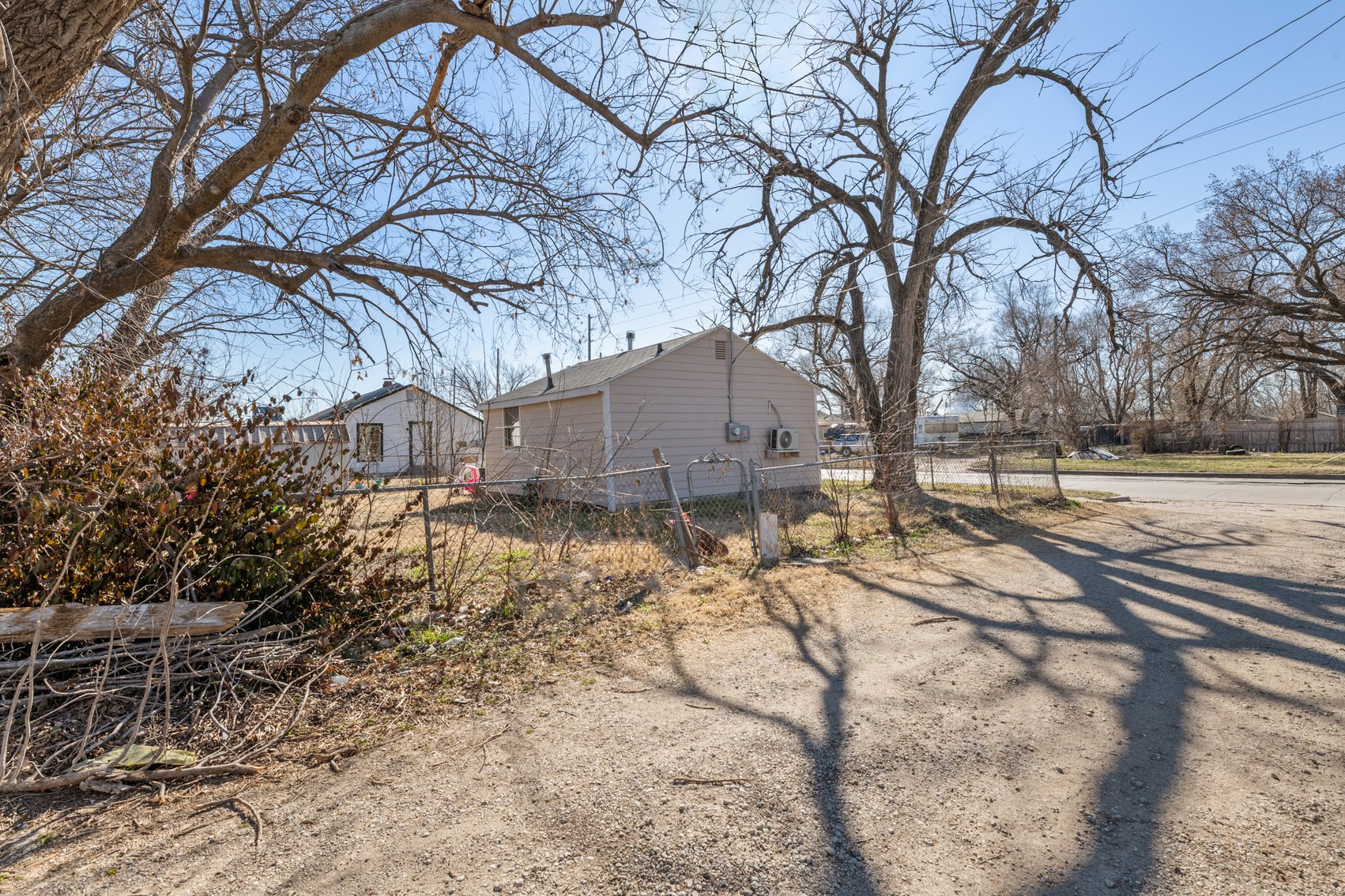 Image for 1533 S Saint Clair Ave