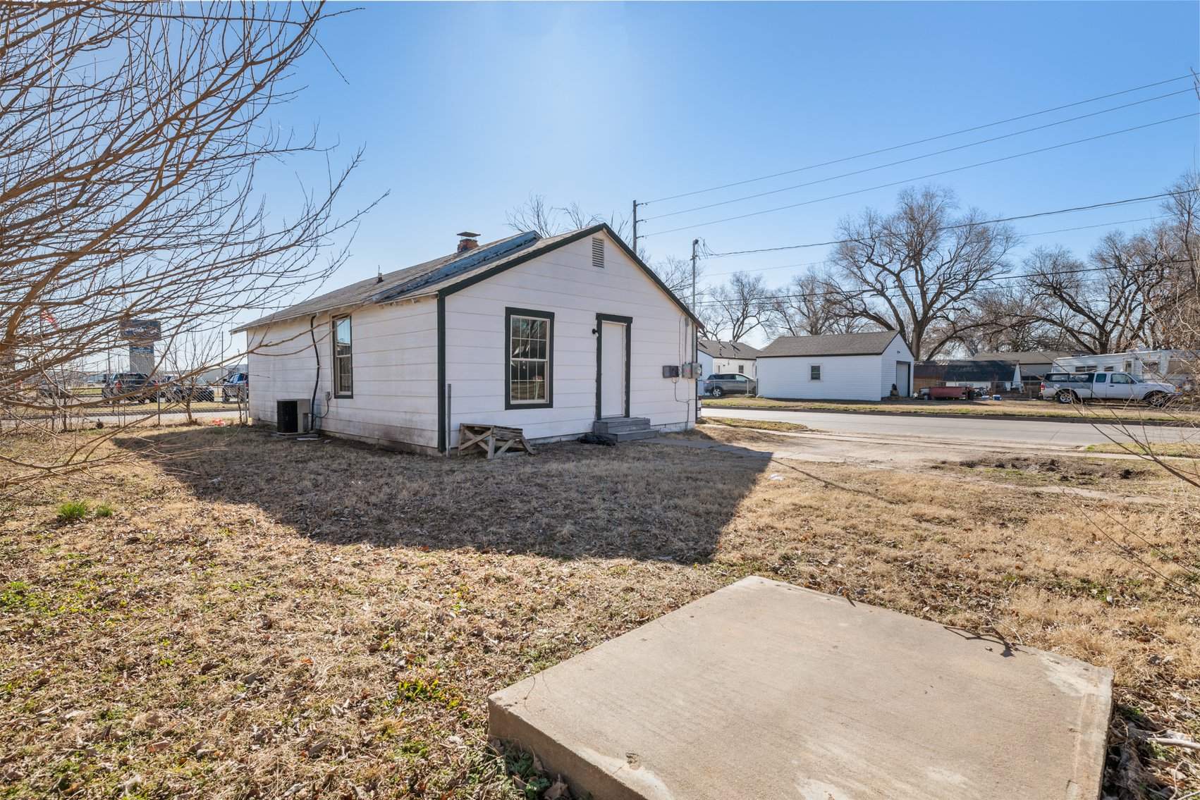 Image for 1533 S Saint Clair Ave