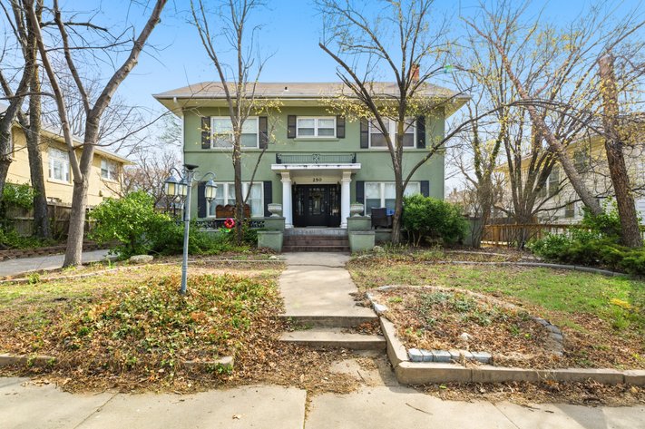 Image for 250 N Bluff Ave