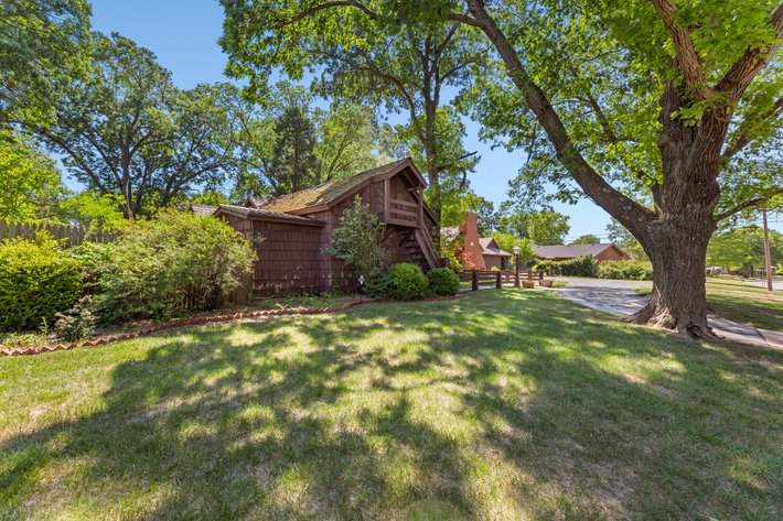 Image for 1314 N Willow Ln