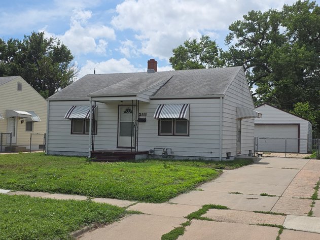 Image for 2111 S Pattie Ave