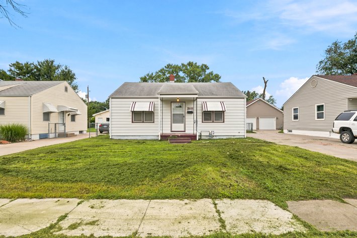 Image for 2111 S Pattie Ave