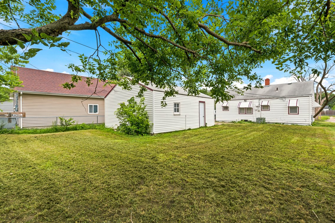 Image for 2111 S Pattie Ave